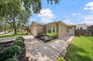 10335 Caribou Cv, Missouri City, TX 77459 - Photo 2