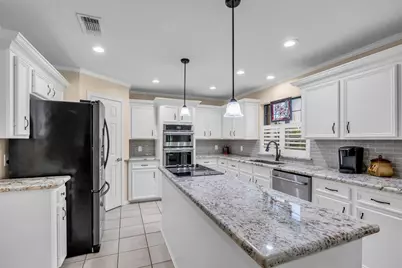 5934 Cajun Way, Baytown, TX 77523 - Photo 14