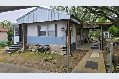 78 Avenue D, Van Vleck, TX 77482 - Photo 4