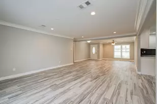 11403 Braewick Dr, Houston, TX 77035 - Photo 14