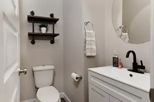 2111 Woodland Elm Ln, Conroe, TX 77384 - Photo 10