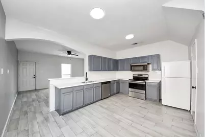 10217 Teneha Drive #A, Houston, TX 77033 - Photo 4