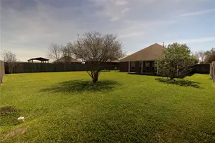 1105 Isabella Blvd, Angleton, TX 77515 - Photo 26