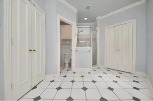 605 W Polk St, Houston, TX 77019 - Photo 28