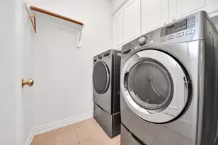 605 W Polk St, Houston, TX 77019 - Photo 34