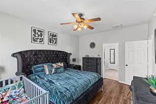 2701 Shallow Falls Ct, Pearland, TX 77584 - Photo 14
