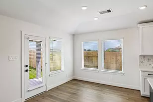 17122 Remington Mdws St, Waller, TX 77484 - Photo 12