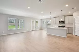 17122 Remington Mdws St, Waller, TX 77484 - Photo 2