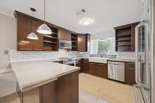 3007 Kevin Ln, Houston, TX 77043 - Photo 8