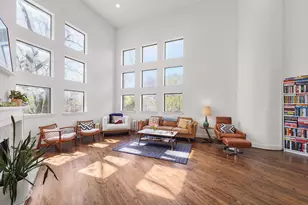 1231 Jackson Blvd, Houston, TX 77006 - Photo 2