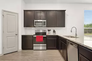 1968 Chief St, Bryan, TX 77807 - Photo 4
