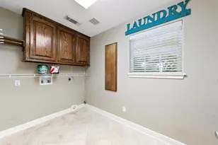 3430 W Meadow Ln, Dickinson, TX 77539 - Photo 22