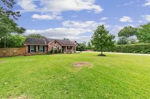 3430 W Meadow Ln, Dickinson, TX 77539 - Photo 36