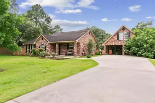3430 W Meadow Ln, Dickinson, TX 77539 - Photo 38