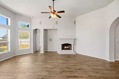 13811 Wickdale Garden Lane, Houston, TX 77044 - Photo 12