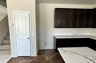 10011 Sanders Rose Lane, Houston, TX 77044 - Photo 10