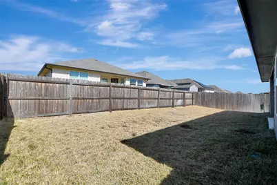 1014 Fannin Street, Brenham, TX 77833 - Photo 40