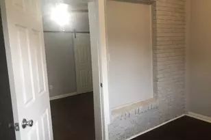 309 Hutcheson St, Houston, TX 77003 - Photo 8
