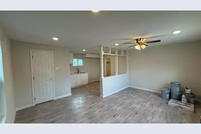 7010 Brownsville Street #1/2, Houston, TX 77020 - Photo 4