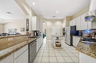 1575 Garden Lakes Dr, Friendswood, TX 77546 - Photo 18