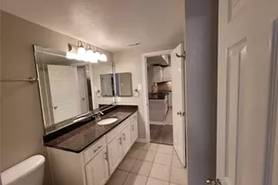 2350 Westcreek Ln, Houston, TX 77027 - Photo 10