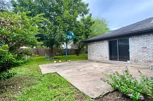6930 Addicks Clodine Rd, Houston, TX 77083 - Photo 18