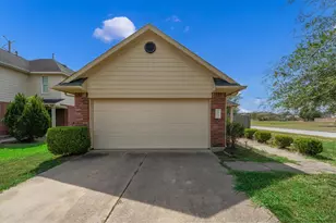 8902 Sweet Blue Jasmine Ln, Humble, TX 77338 - Photo 2
