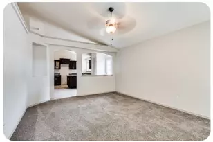 410 Dorion Lagoon Dr, Crosby, TX 77532 - Photo 2