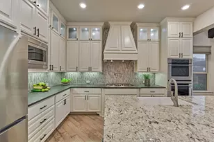 6 Canopy Green Dr, Tomball, TX 77375 - Photo 6