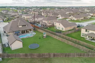 9603 Mystic Way, Mont Belvieu, TX 77523 - Photo 34