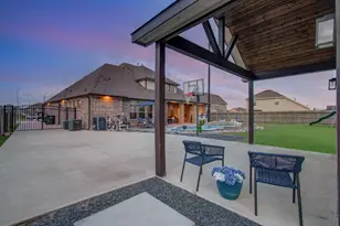 9603 Mystic Way, Mont Belvieu, TX 77523 - Photo 32