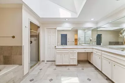 2732 Mid Lane, Houston, TX 77027 - Photo 18