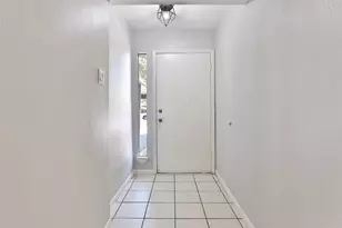 5005 Georgi Ln, Houston, TX 77092 - Photo 4