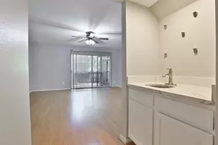 5005 Georgi Ln, Houston, TX 77092 - Photo 12