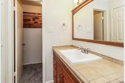 84 Fallshire Drive, The Woodlands, TX 77381 - Photo 14