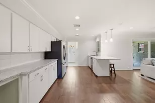 5434 Valkeith Dr, Houston, TX 77096 - Photo 8