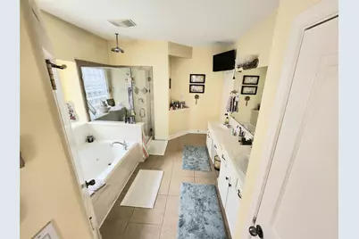 14330 Dunrobin Way, Sugar Land, TX 77498 - Photo 18