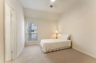 75 N Floral Leaf Cir, The Woodlands, TX 77381 - Photo 30