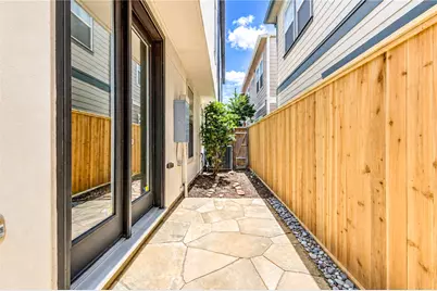 5826 Darling Street, Houston, TX 77007 - Photo 6