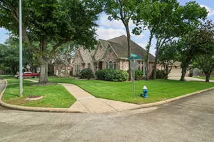 13702 Sandpebble Chase, Houston, TX 77077 - Photo 2
