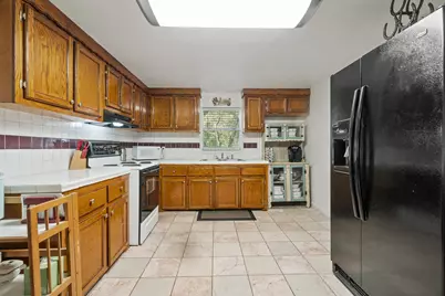 4514 E 24th E Street, Dickinson, TX 77539 - Photo 6