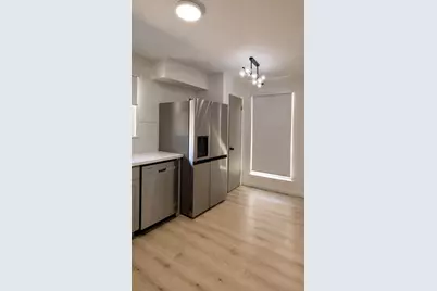 9511 Bollingbrook Drive, Houston, TX 77083 - Photo 8