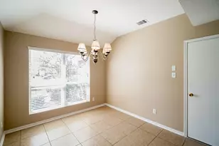 17806 Deep Shade Ct, Humble, TX 77346 - Photo 4