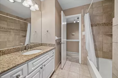 2501 Tarrytown Mall #72, Houston, TX 77057 - Photo 14