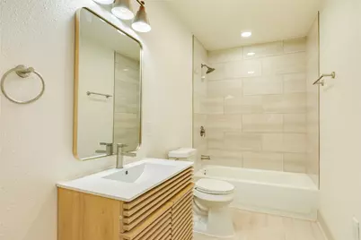 2812 N Sonny Lane, Galveston, TX 77554 - Photo 16