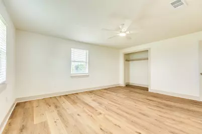2812 N Sonny Lane, Galveston, TX 77554 - Photo 12