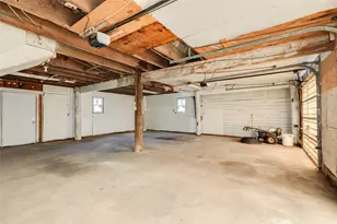 2812 N Sonny Ln, Galveston, TX 77554 - Photo 18