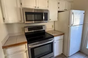 7575 Cambridge St, Houston, TX 77054 - Photo 12