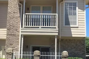 7575 Cambridge St, Houston, TX 77054 - Photo 2