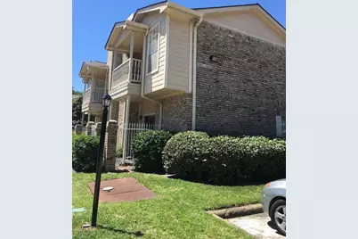 7575 Cambridge Street #1004, Houston, TX 77054 - Photo 2